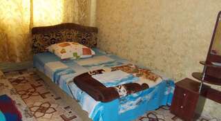 Гостиница Guest house U Dyadi Vani Коктебель Четырехместный номер-8