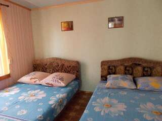 Гостиница Guest house U Dyadi Vani Коктебель Четырехместный номер эконом-класса-3